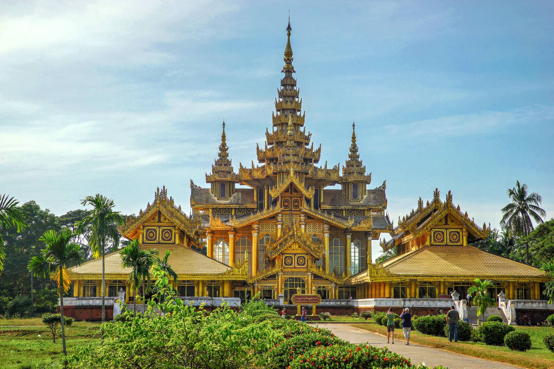 Kanbawzathadi Palast